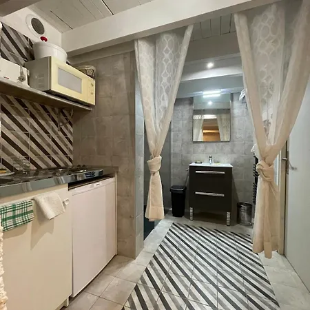 Studette Cosy Parking Terrasse Calme Apartment