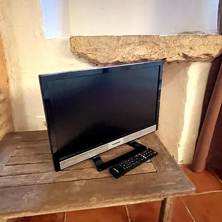 Studette Terrasse, Calme, Proche Centre